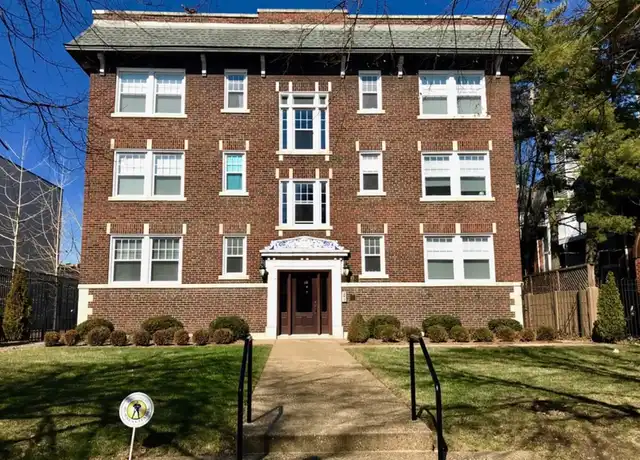 Property at West Pine Apartments - 4245 W Pine Blvd, Saint Louis, MO, 63108, 1 bed, 1 bath, [object Object]