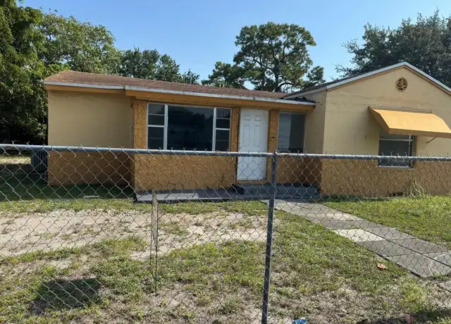 Property at 2213 NW 6th Ct, Fort Lauderdale, FL, 33311, 4 beds, 2 baths, [object Object]