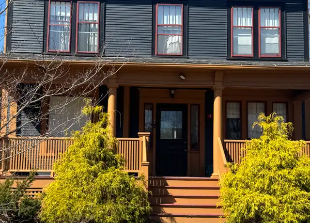 Property at 79 College St Unit 3A, South Hadley, MA, 01075, 1 bed, 1 bath, [object Object]