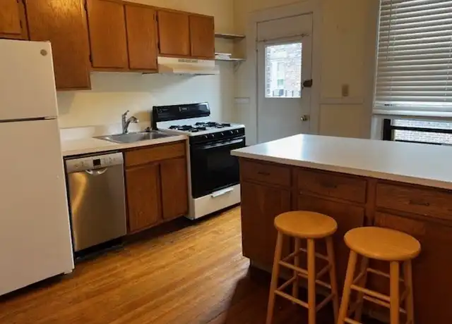 Property at 380 Riverway, Boston, MA, 02115, 2 beds, 1 bath, [object Object]