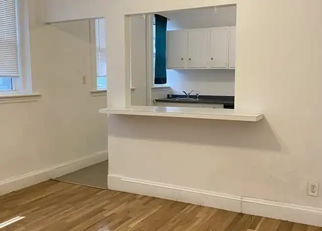 Property at 2031 Commonwealth Ave #2, Brighton, MA, 02135, 2 beds, 1 bath, [object Object]