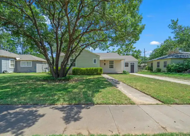 Property at 2309 35th St, Lubbock, TX, 79412, 4 beds, 2 baths, [object Object]