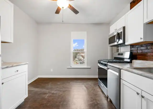 Property at 28 E Meyers St Unit 2, Pittsburgh, PA, 15210, 2 beds, 1 bath, [object Object]