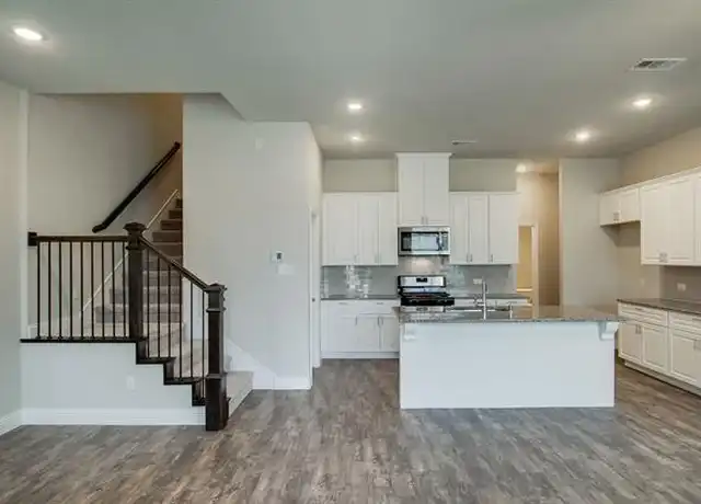 Property at 2213 Apex Dr, Flower Mound, TX, 75028, 3 beds, 2.5 baths, [object Object]