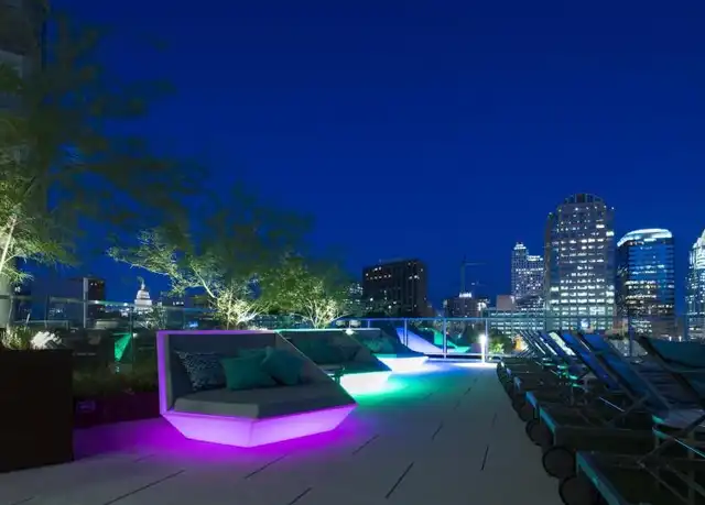 Property at 610 W 7th St, Austin, TX, 78701, 1 bed, 1 bath, [object Object]