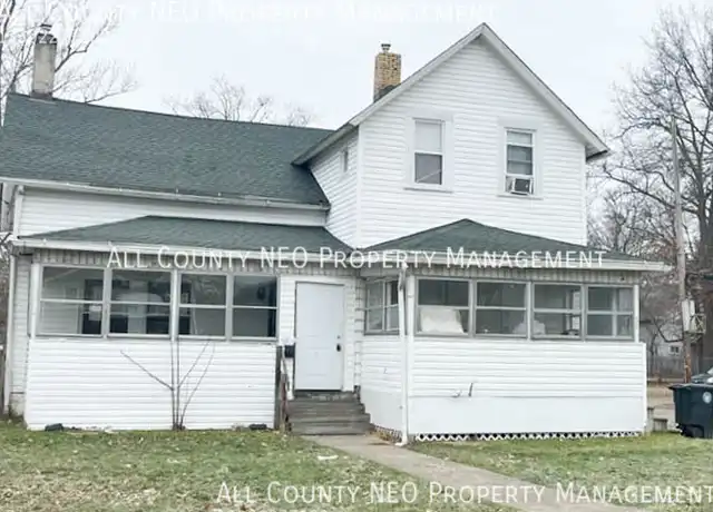 Property at 674 Carlysle St, Akron, OH, 44310, 3 beds, 1.5 baths, [object Object]