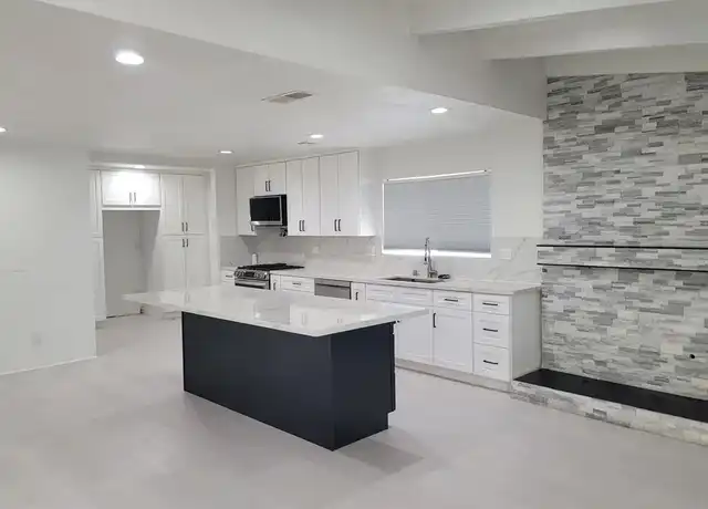 Property at 14935 Nora Pl, Sylmar, CA, 91342, 3 beds, 2 baths, [object Object]