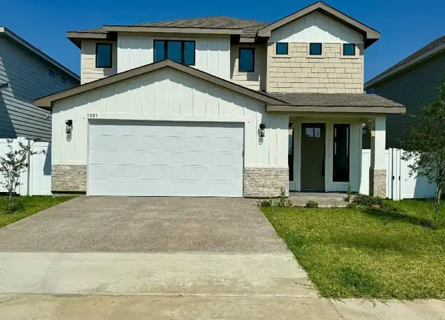 Property at 1301 Chital Dr, Laredo, TX, 78045, 3 beds, 2.5 baths, [object Object]