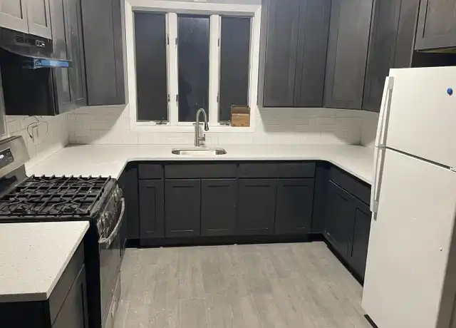 Property at 38 Highland Ave, Waterbury, CT, 06708, 4 beds, 1.5 baths, [object Object]