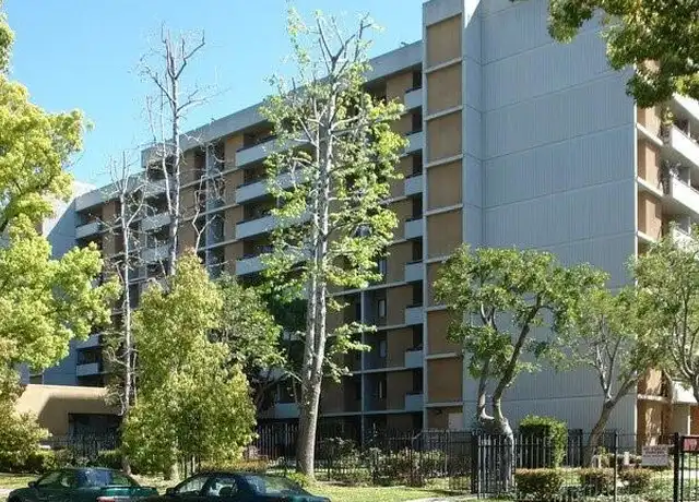 Property at 440 N Madison Ave, Pasadena, CA, 91101, 1 bed, 1 bath, [object Object]