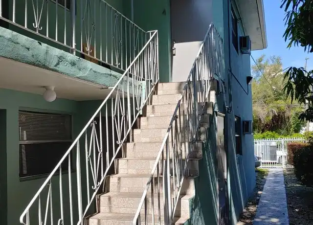 Property at 126 NW 6th Ave Unit 4, Miami, FL, 33128, 2 beds, 1 bath, [object Object]