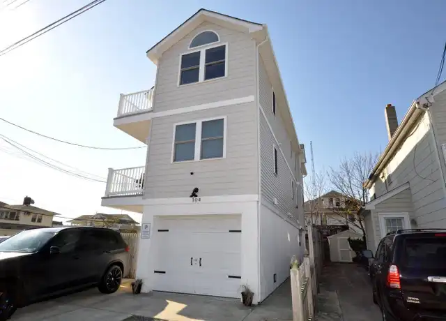 Property at 104 N Dudley Ave Unit 2, Ventnor City, NJ, 08406, 2 beds, 2 baths, [object Object]