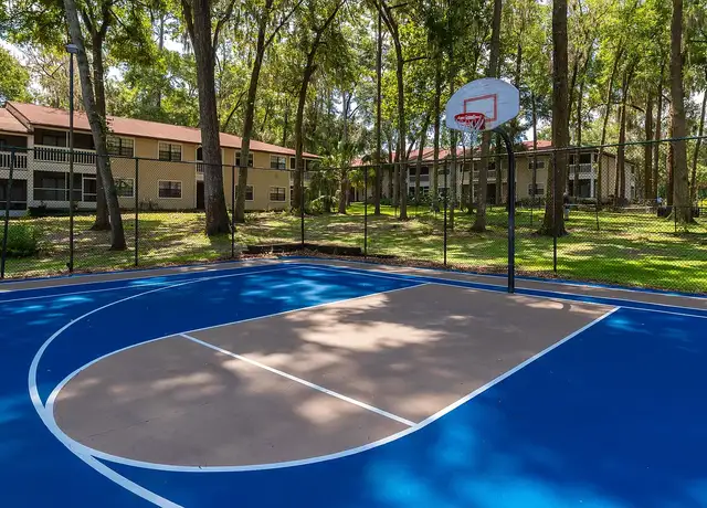 Photo of 3001 SE Lake Weir Ave, Ocala, FL 34471