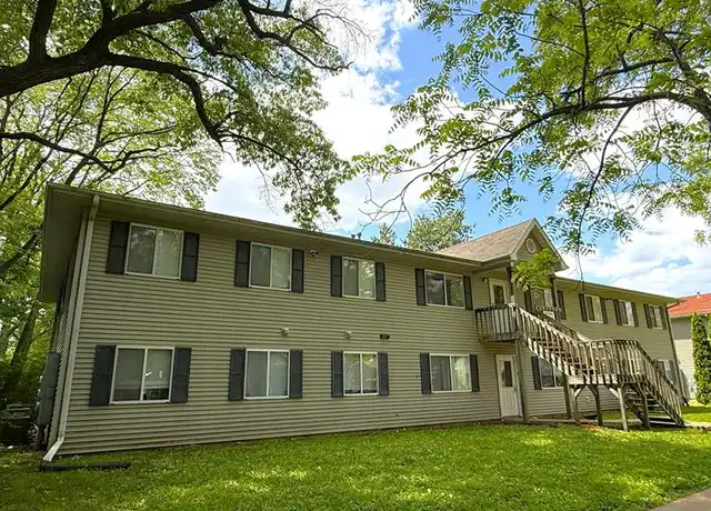 Property at 645 S Lucas St Unit 07, Iowa City, IA, 52240, 4 beds, 2 baths, [object Object]