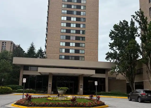 Property at 3713 S George Mason Dr Apt 1001W, Falls Church, VA, 22041, 1 bed, 1 bath, [object Object]