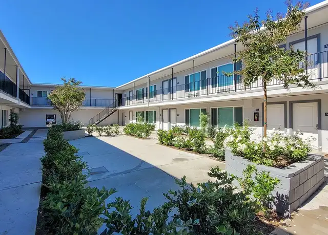 Photo of 6933 Rosemead Blvd, San Gabriel, CA 91775