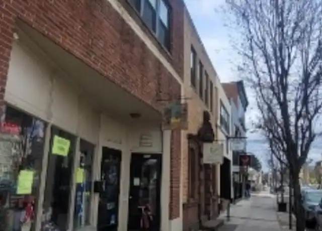 Property at 310 Bridge St, New Cumberland, PA, 17070, 1 bed, 1 bath, [object Object]