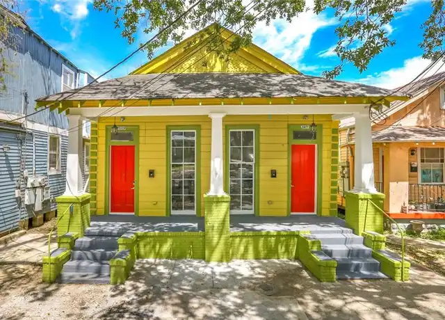 Property at 2927 Banks St, New Orleans, LA, 70119, 2 beds, 1 bath, [object Object]