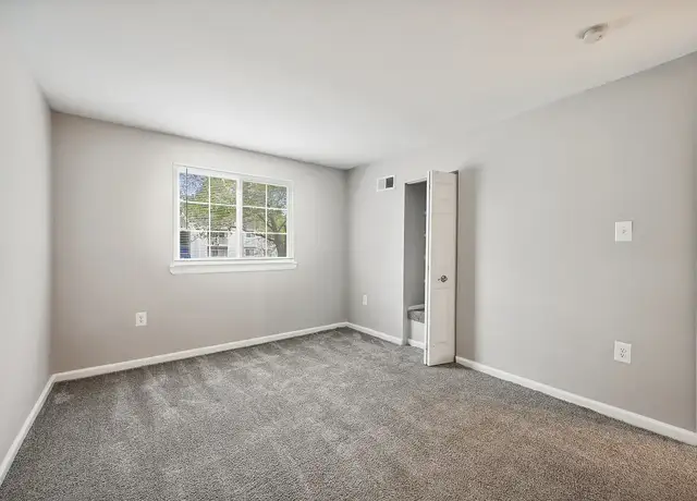 Photo of 537 Tranquil Ct, Odenton, MD 21113
