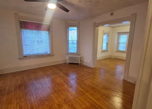 Property at 1708 E Belleview Pl, Milwaukee, WI, 53211, 2 beds, 1 bath, [object Object]