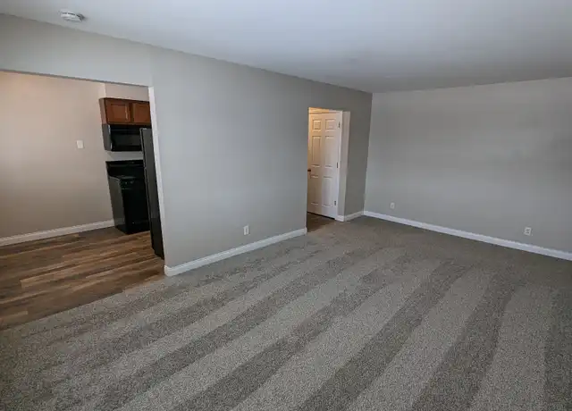 Property at 1210 Old U.S. 27 Unit 2, St Johns, MI, 48879, 2 beds, 1 bath, [object Object]