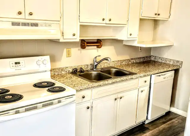 Property at 5409 Hilltop Ave, Panama City, FL, 32408, 2 beds, 1 bath, [object Object]