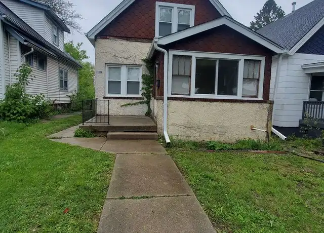 Property at 3110 W Cameron Ave Unit 3110 Lower, Milwaukee, WI, 53209, 2 beds, 1 bath, [object Object]