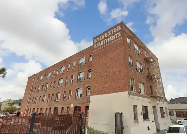 Property at 2268 W 14th St Unit 408, Los Angeles, CA, 90006, 0 beds, 1 bath, [object Object]