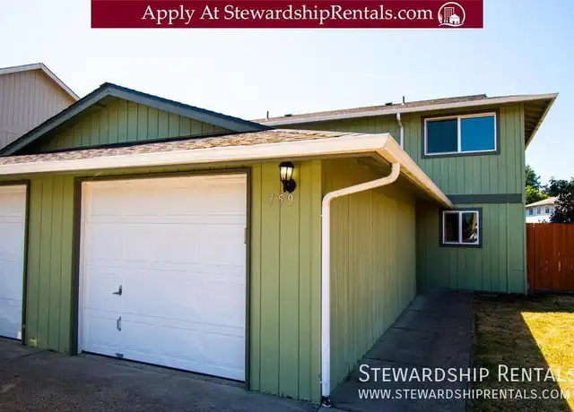 Property at 759 N Cloverleaf Loop, Springfield, OR, 97477, 3 beds, 1.5 baths, [object Object]