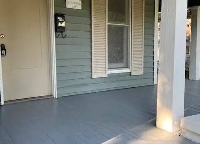 Property at 1510 Caddo St, Commerce, TX, 75428, 1 bed, 1 bath, [object Object]