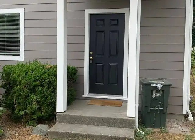 Property at 800 Trail Rd, Sedro-Woolley, WA, 98284, 2 beds, 1 bath, [object Object]