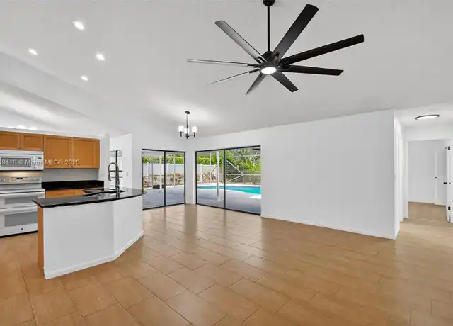 Property at 9721 Majestic Way, Boynton Beach, FL, 33437, 4 beds, 2 baths, [object Object]
