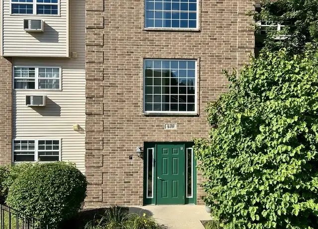 Property at 430 Cunat Blvd Unit 3D, Richmond, IL, 60071, 1 bed, 1 bath, [object Object]