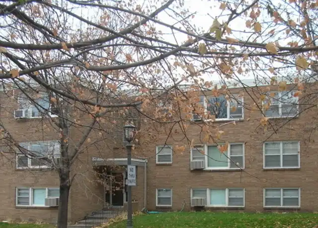 Property at 138 Arundel St Unit 102, St Paul, MN, 55102, 1 bed, 1 bath, [object Object]
