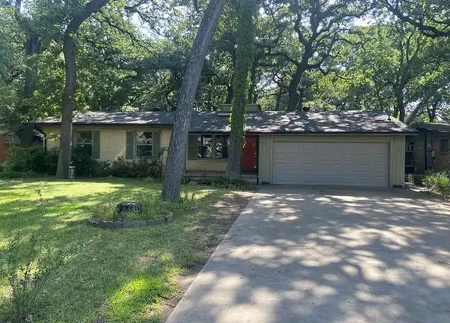 Property at 1413 Oak Lea Dr, Irving, TX, 75061, 3 beds, 2 baths, [object Object]