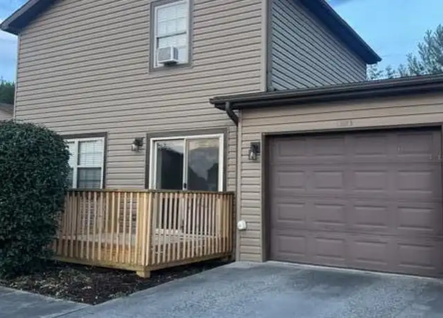 Property at 514 Pilgrim Ct Unit D, Johnson City, TN, 37601, 2 beds, 1.5 baths, [object Object]