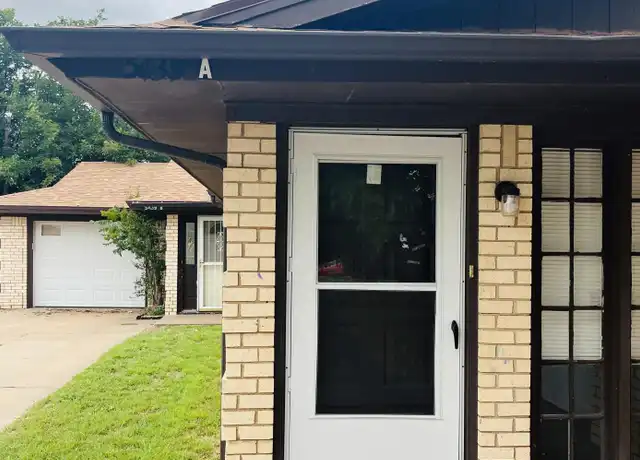 Property at 5439 40th St Unit A, Lubbock, TX, 79414, 2 beds, 2 baths, [object Object]