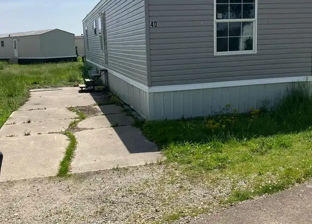 Property at 40 Easy Breeze Trailer Park Unit 40, Effingham, IL, 62401, 3 beds, 2 baths, [object Object]