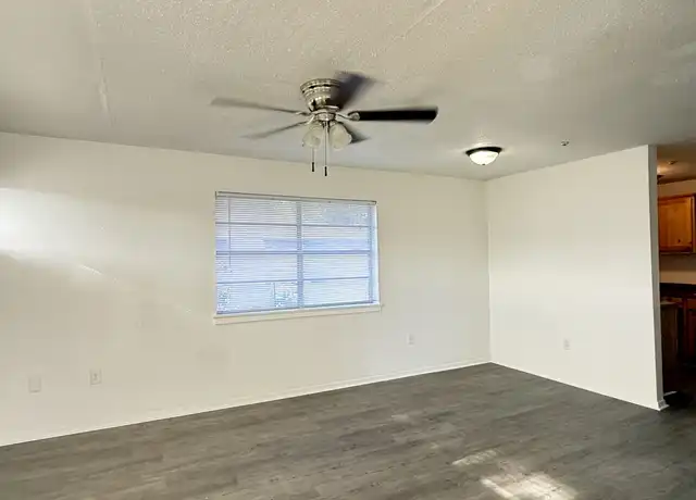 Property at 501 Darby Ln Unit 228, New Iberia, LA, 70560, 1 bed, 1 bath, [object Object]