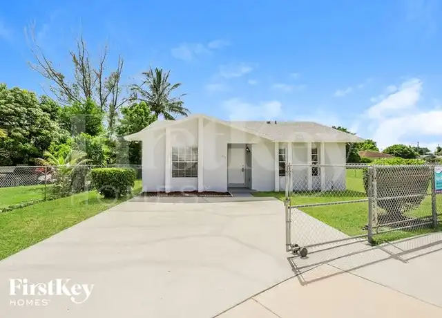 Property at 16905 SW 106th Ct, Miami, FL, 33157, 4 beds, 2 baths, [object Object]
