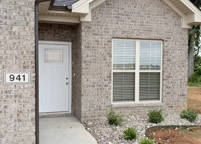 Property at 941 Rodeo Ln Unit 941, Bowling Green, KY, 42101, 3 beds, 2 baths, [object Object]