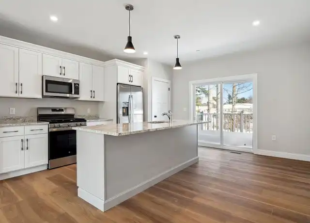 Property at Bayberry Commons- 3 Bedroom 2.5 Bath Townhomes with 2 Car Garage - 32 Emerson Ave, Rochester, NH, 03867, 3 beds, 2.5 baths, [object Object]