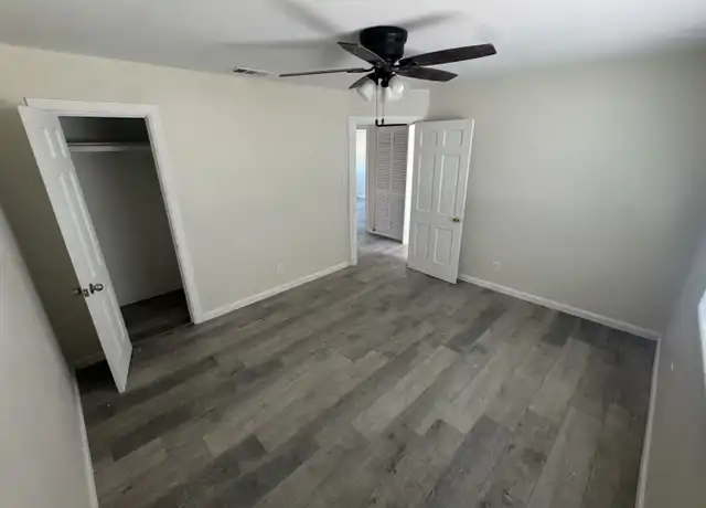 Property at 1025 Crescent Dr, Roswell, NM, 88201, 3 beds, 1 bath, [object Object]
