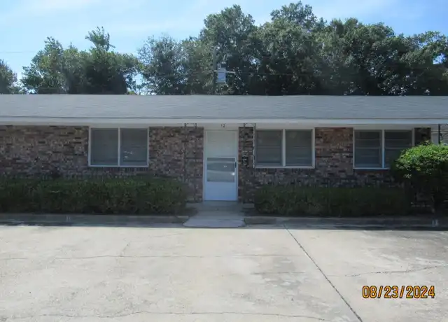 Property at 326 W Hampton Ave, Sumter, SC, 29150, 2 beds, 2 baths, [object Object]