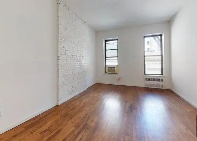 Property at 214 E 85th St, New York, NY, 10028, 0 beds, 1 bath, [object Object]