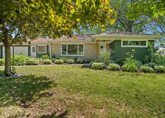 Property at 1350 Hart Rd, Batavia, IL, 60510, 3 beds, 1.5 baths, [object Object]
