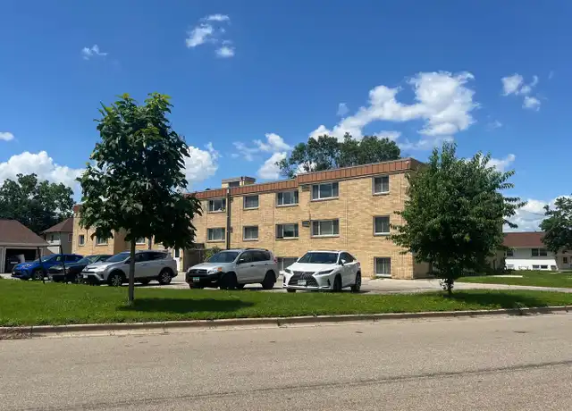 Property at 1532 10th St SE Unit A1532-2C, Rochester, MN, 55904, 2 beds, 1 bath, [object Object]