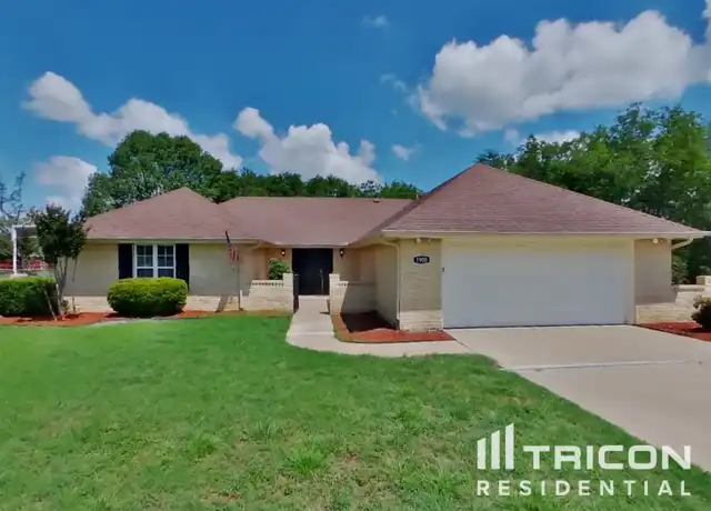 Property at 1900 Easy Ct, Granbury, TX, 76048, 3 beds, 2 baths, [object Object]