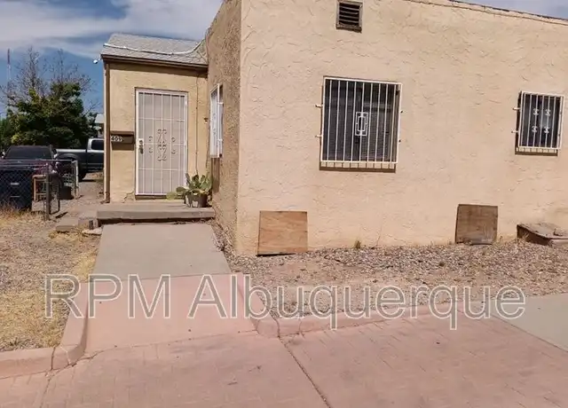 Property at 409 Yale Blvd SE, Albuquerque, NM, 87106, 2 beds, 1 bath, [object Object]
