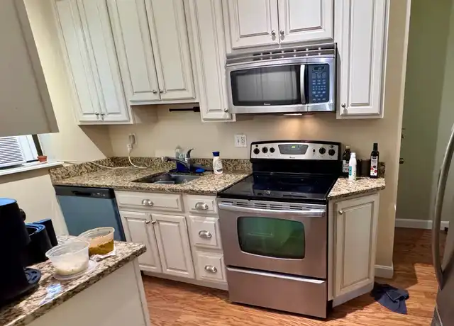 Property at 309 Summit Ave, Brighton, MA, 02135, 2 beds, 1 bath, [object Object]